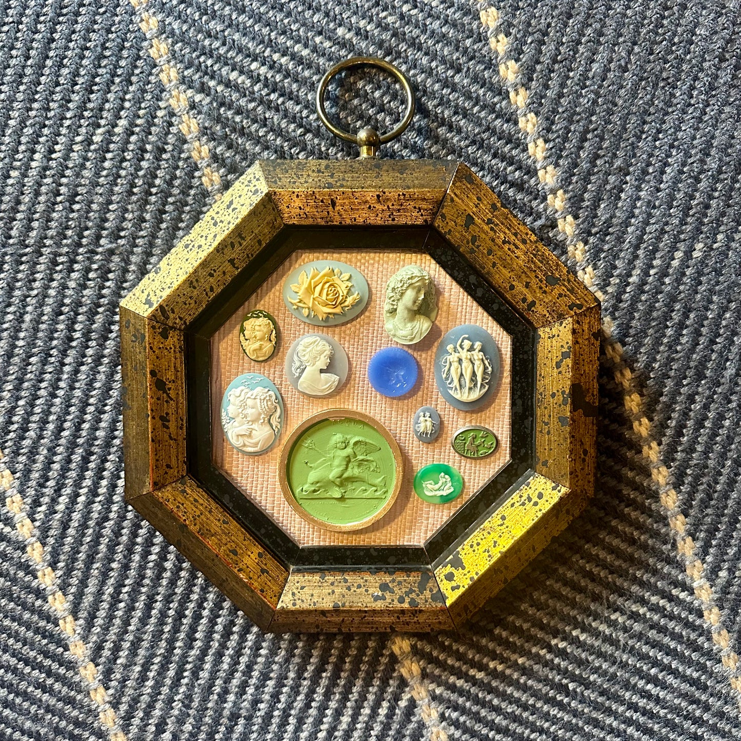 Intaglieaux in Tortoise Octagon