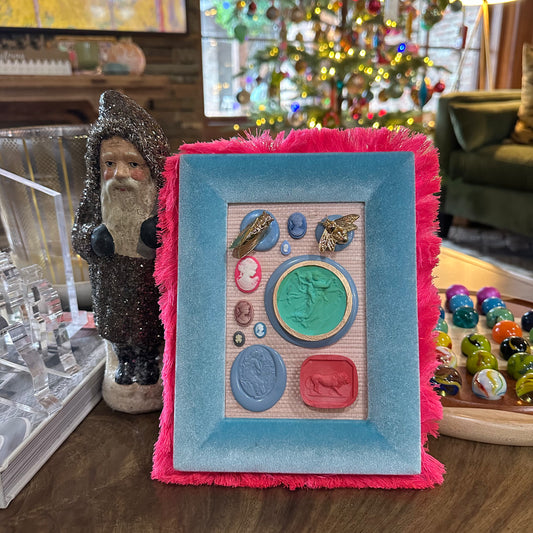 Intaglieaux in Pink Fringe