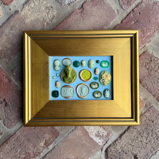 Intaglieaux in Olive and Bluebonnet
