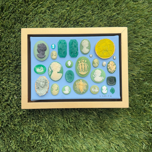 Intaglieaux in Green on Blue