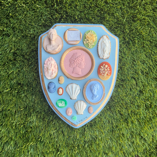 Intaglieaux Shield